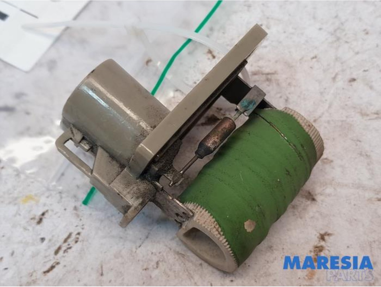 Fiat - Punto - Cooling fan resistor