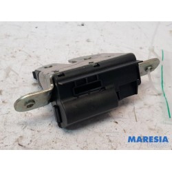 Fiat - Punto - Tailgate lock mechanism