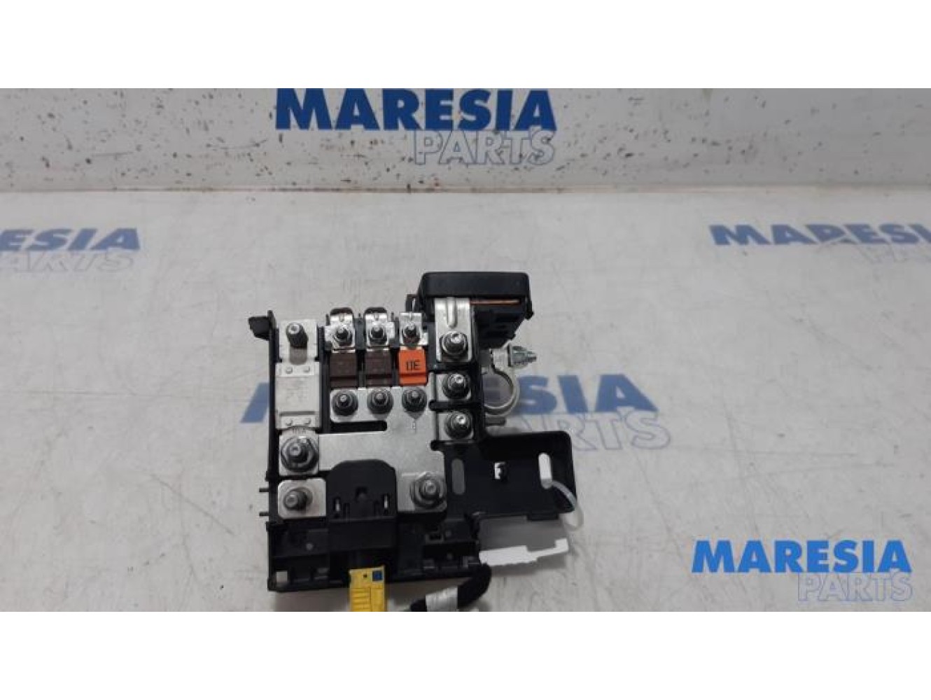 Alfa Romeo - Stelvio - Fuse box