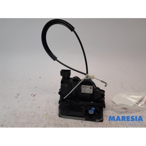 Fiat - Punto - Front door lock mechanism 4-door, right