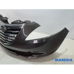 Lancia - Y(Psilon) - Front bumper