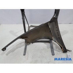 Lancia - Y(Psilon) - Front wing, right