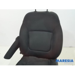 Renault - Trafic - Seat, left