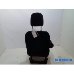 Renault - Trafic - Seat, left