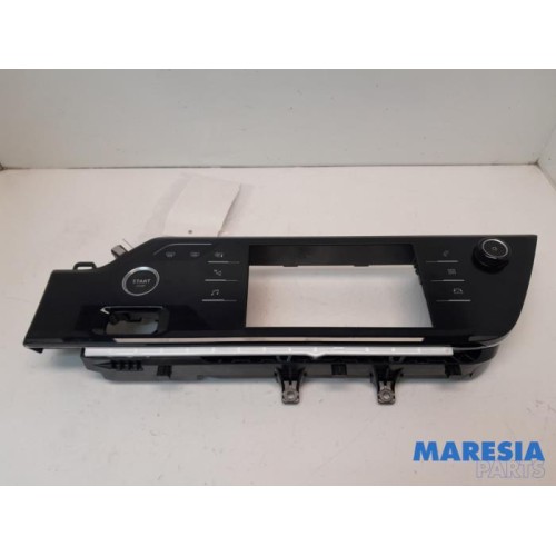 Citroen - C4 Picasso - Multi-media control unit