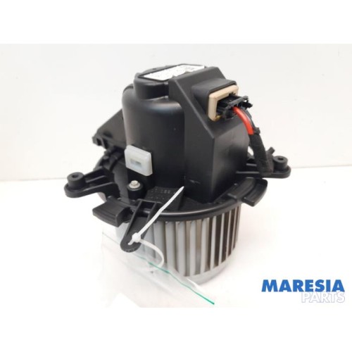 Citroen - C4 Picasso - Heating and ventilation fan motor