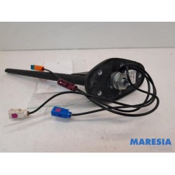 Citroen - C4 Picasso - Antenna