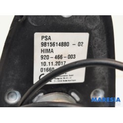 Citroen - C4 Picasso - Antenna