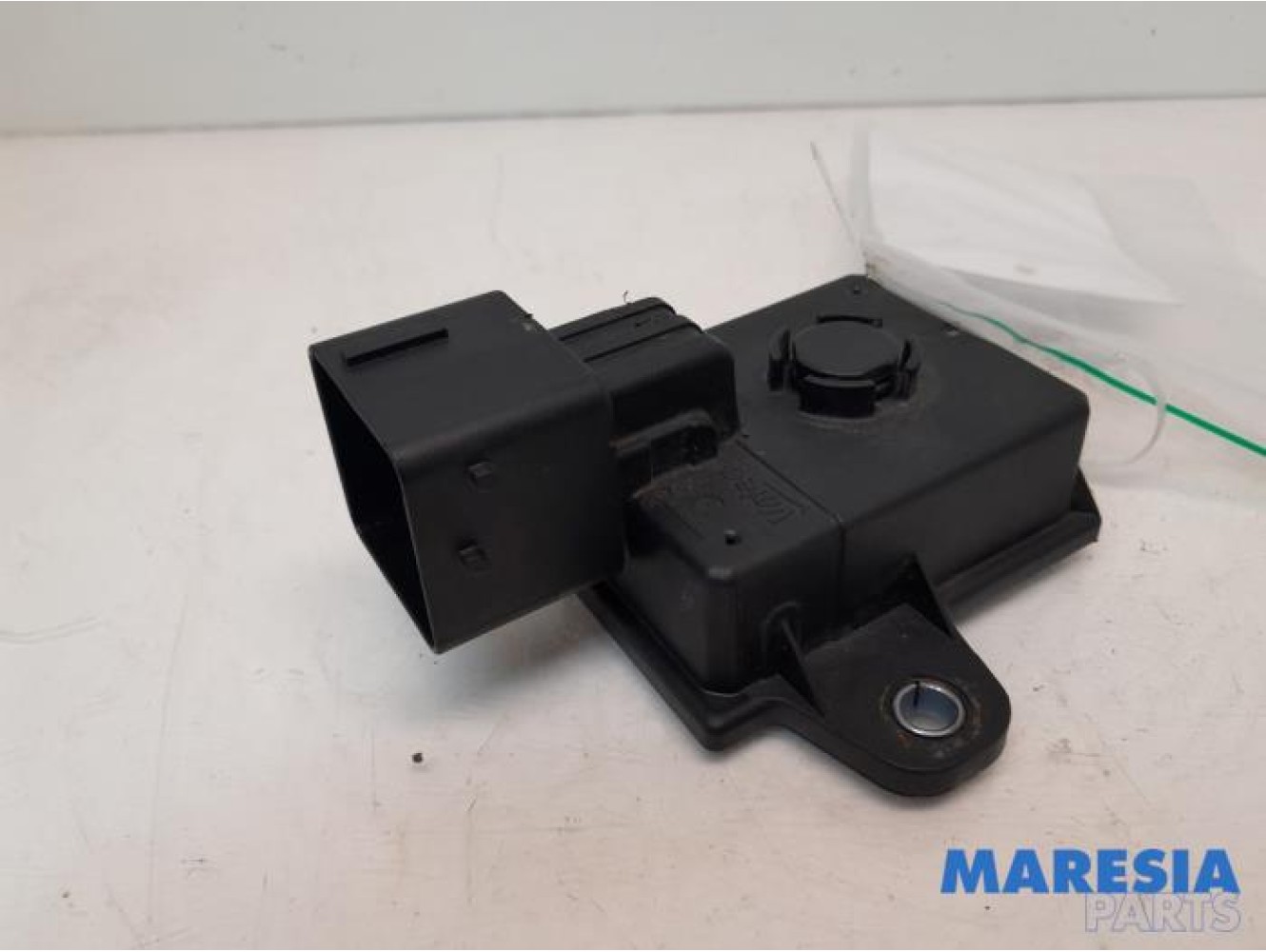 Citroen - C4 Picasso - Start/Stop relay