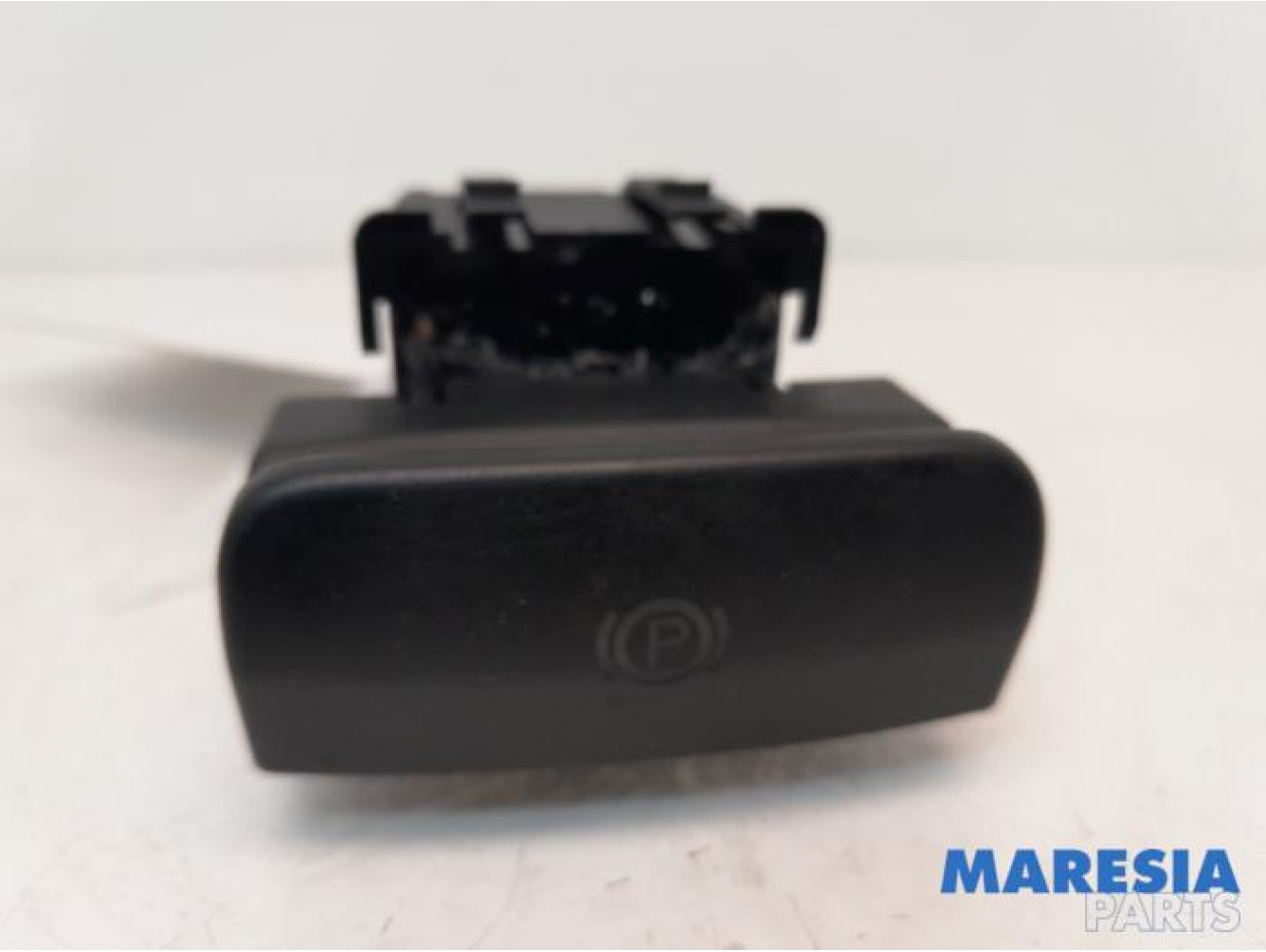 Peugeot - 3008 - Parking brake switch
