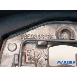 Peugeot - 3008 - Steering wheel