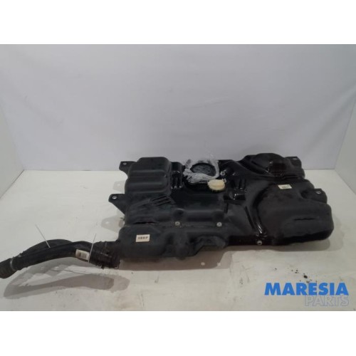 Renault - Trafic - Tank