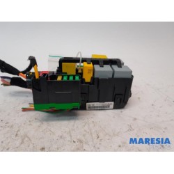 Citroen - C4 Picasso - Fuse box