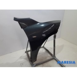 Renault - Megane - Front wing, right