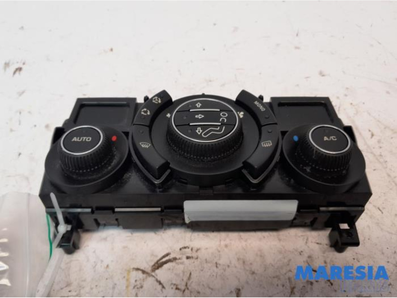 Peugeot - 3008 - Heater control panel
