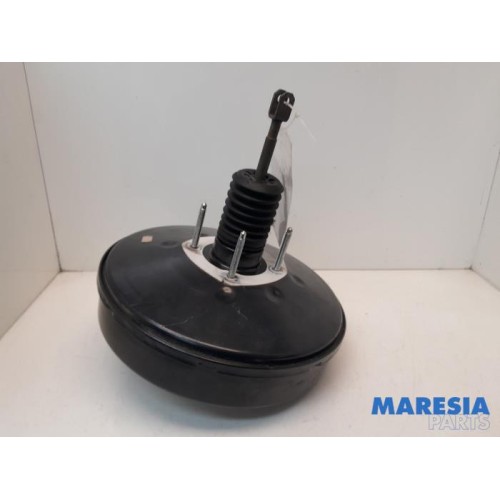 Renault - Trafic - Brake servo