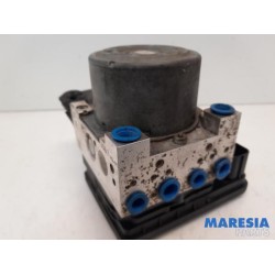 Renault - Trafic - ABS pump