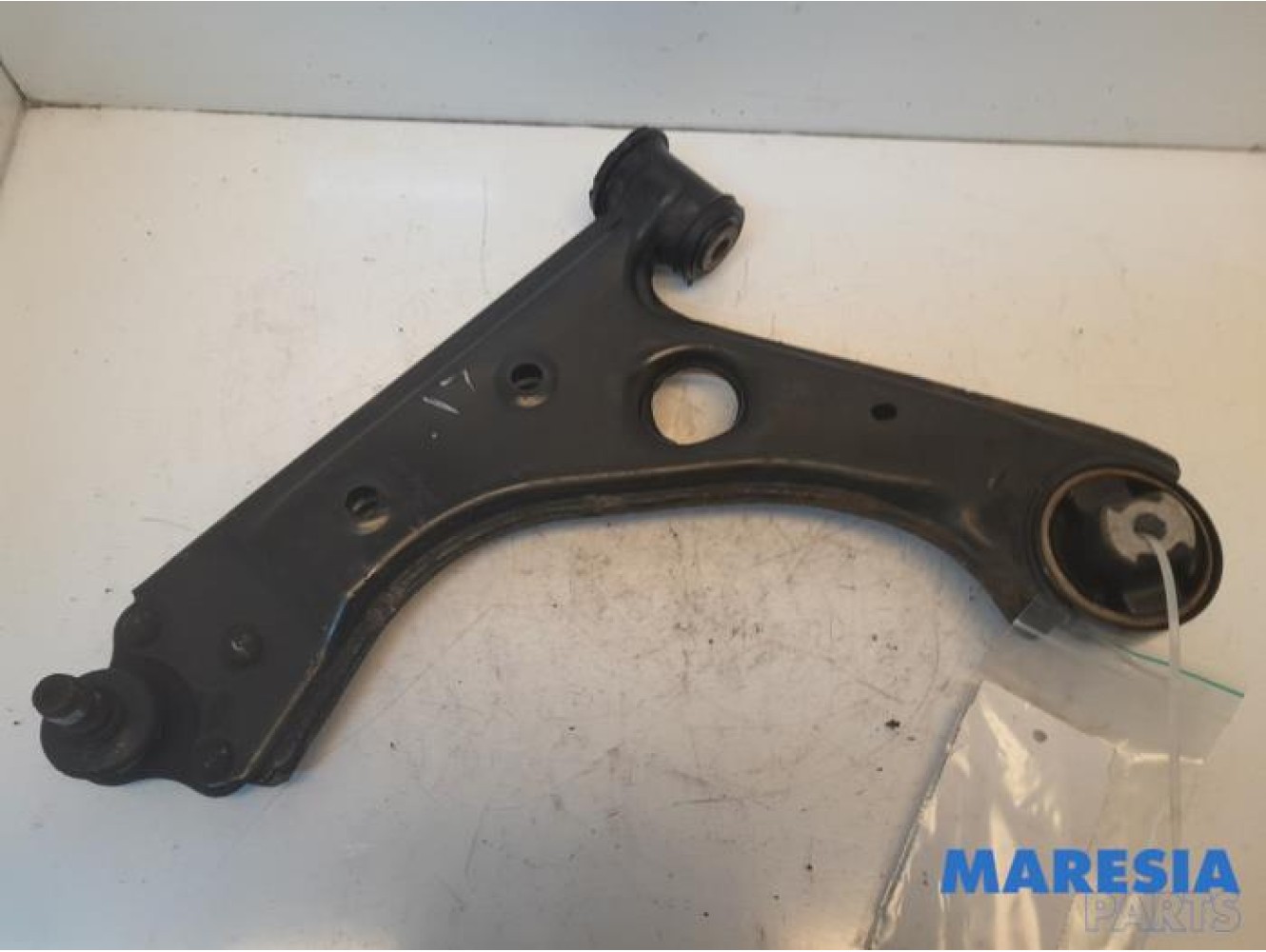 Fiat - Punto - Querlenker unten links vorne