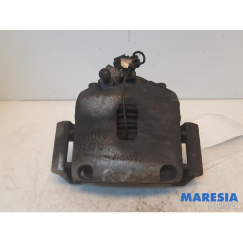 Fiat - Punto - Front brake calliper, right