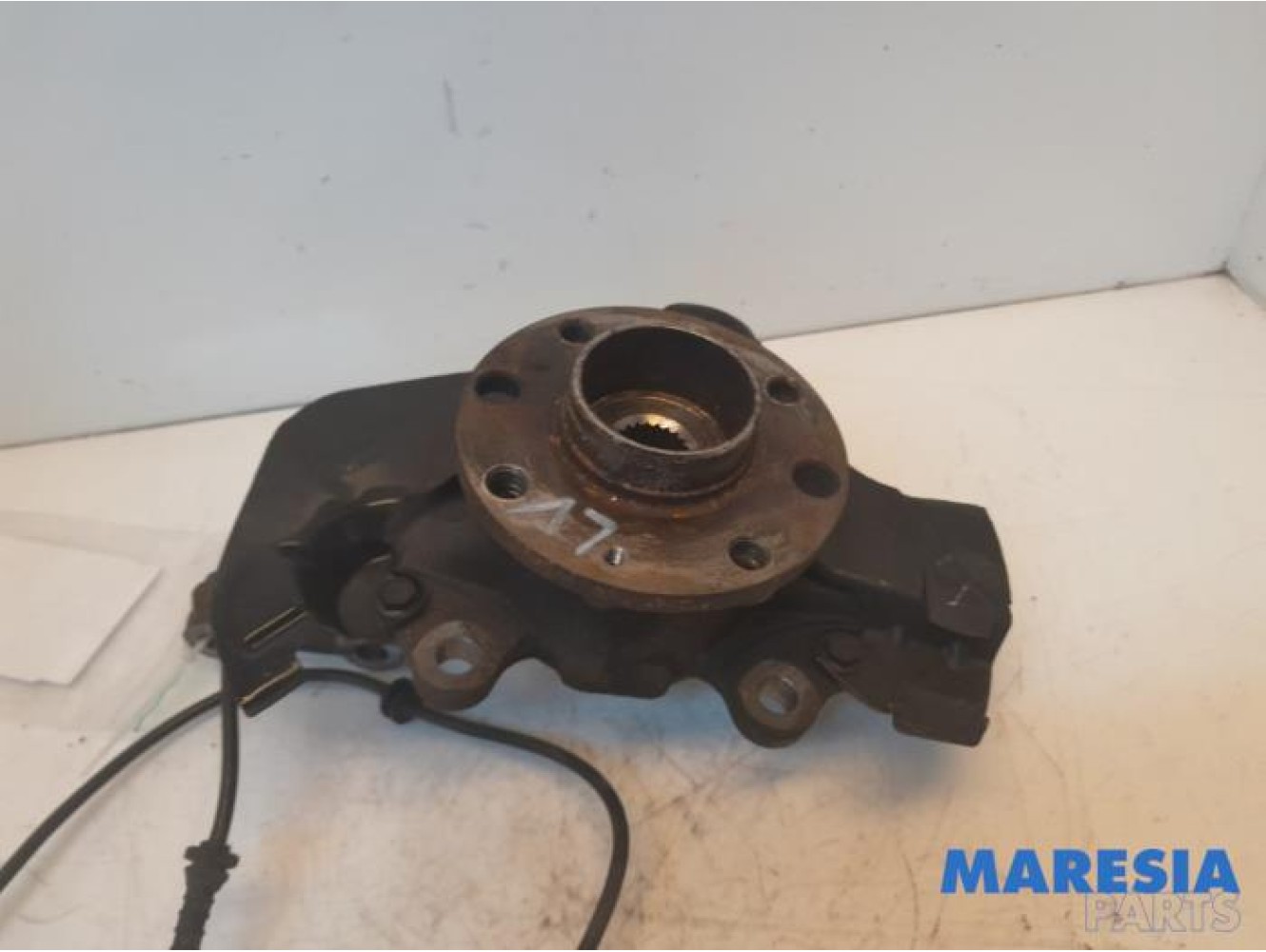 Fiat - Punto - Knuckle, front left