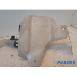 Fiat - Punto - Front windscreen washer reservoir