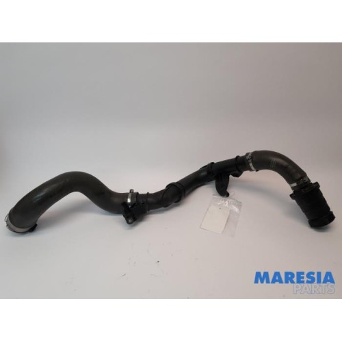Renault - Trafic - Intercooler Buis