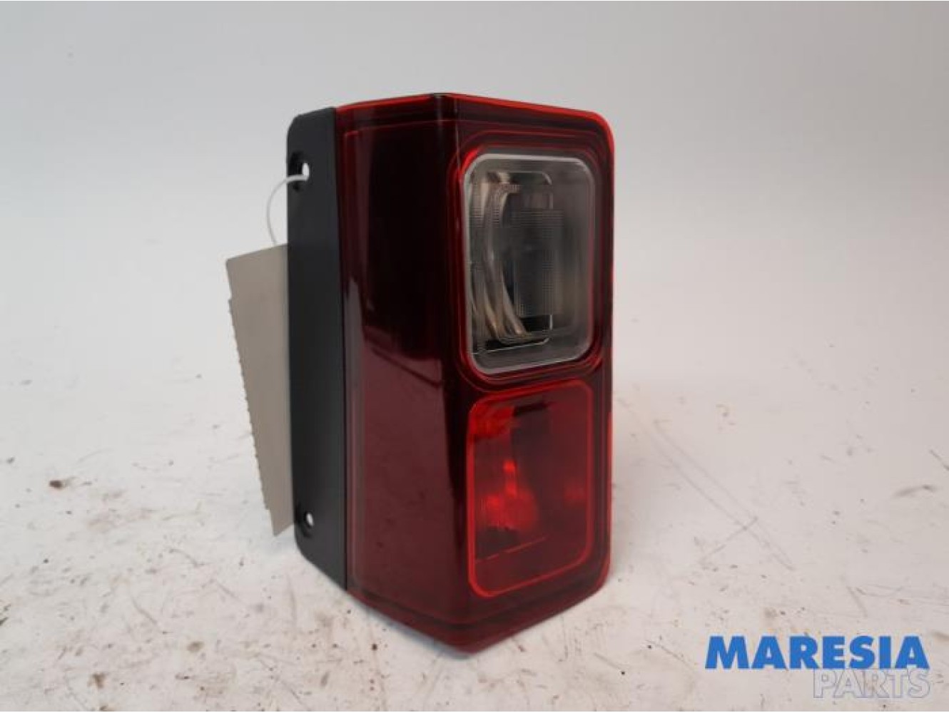 Renault - Trafic - Rear fog light