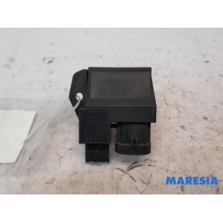 Peugeot - 208 - Cooling fan resistor