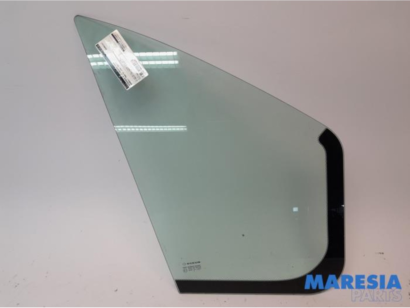 Renault - Trafic - Quarter light, front right