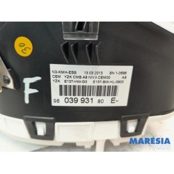 Peugeot - 208 - Instrument panel
