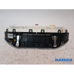 Peugeot - 208 - Instrument panel