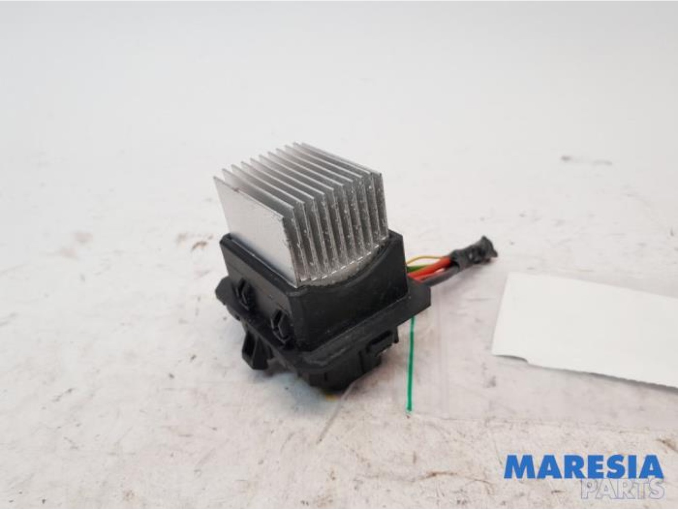 Peugeot - 208 - Heater resistor