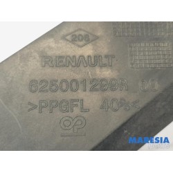 Renault - Trafic - Front part support