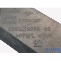 Renault - Trafic - Front part support