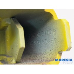 Renault - Trafic - Front door hinge, left