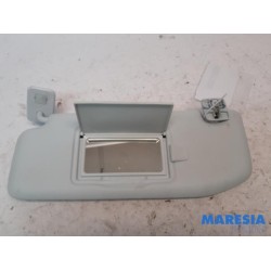 Peugeot - 208 - Sun visor