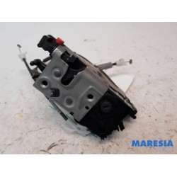 Peugeot - 208 - Deurslot Mechaniek 4Deurs links-achter