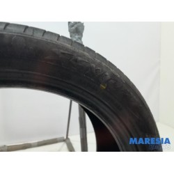 Renault - Megane - Tyre