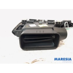 Peugeot - 208 - Dashboard vent