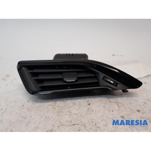 Peugeot - 208 - Dashboard vent