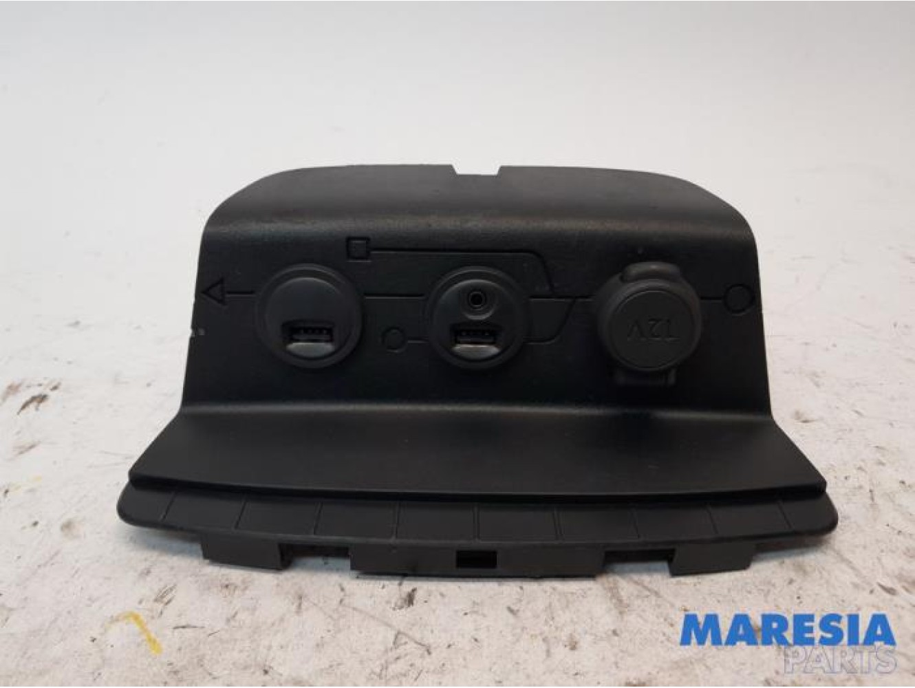 Peugeot - 208 - AUX/USB aansluiting
