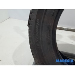 Peugeot - 208 - Tyre