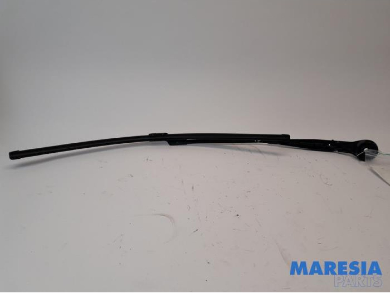 Citroen - C4 Picasso - Front wiper arm