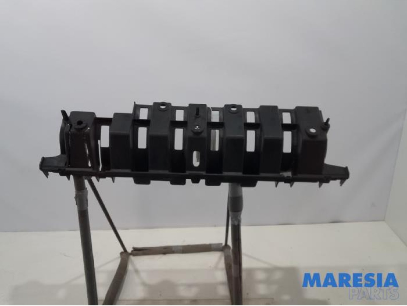 Peugeot - 3008 - Rear bumper frame