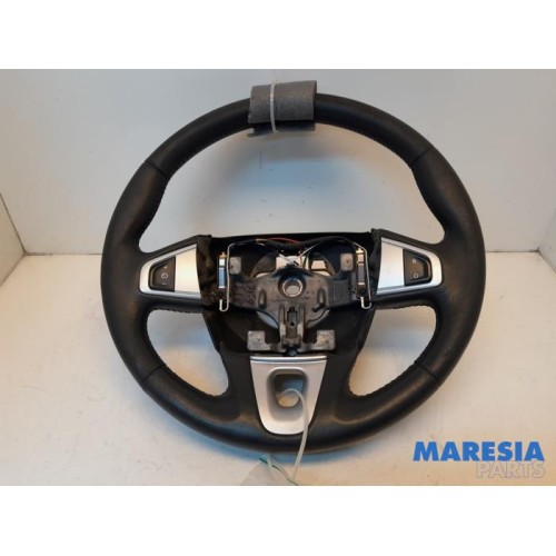 Renault - Megane - Steering wheel
