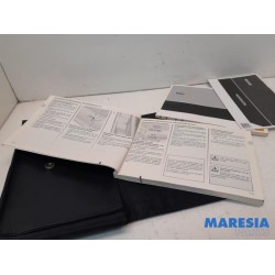 Renault - Megane - Instruction Booklet