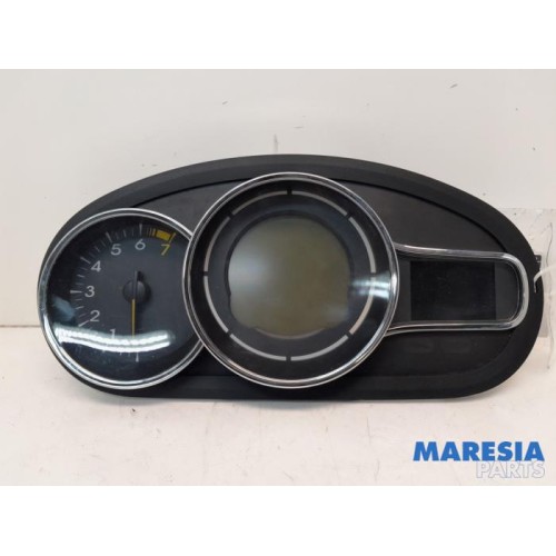 Renault - Megane - Instrumentenpaneel