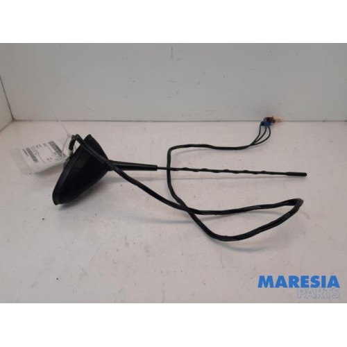 Renault - Megane - Antenne