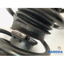 Lancia - Y(Psilon) - Stoßdämpferstrebe links vorne