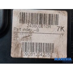 Renault - Megane - Spanningsregelaar